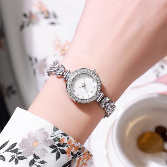 Ladies Rhinestone Bracelet Watch Luxury Quartz Watch Round Dial Elegant Wristwatch for Work Party Date