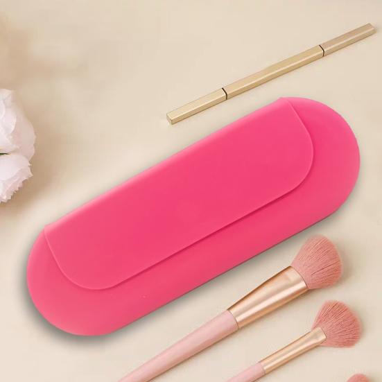 Silicone Makeup Brush Organizer Storage Box Large Capacity Magnetic Closure Waterproof Portable Travel Cosmetic Brush Case