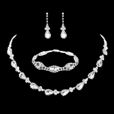 Jewelry, Ladies Silver Sparkling Crystal Necklace Earrings Set