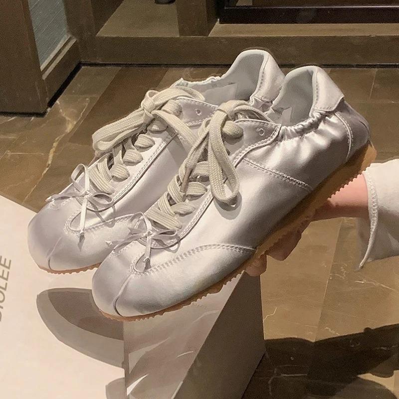 Marke Sports Ballerinas Damenschuhe Satin Flach Lässige Sneaker Damen Komfort Schleife Designer Schuhe Frau