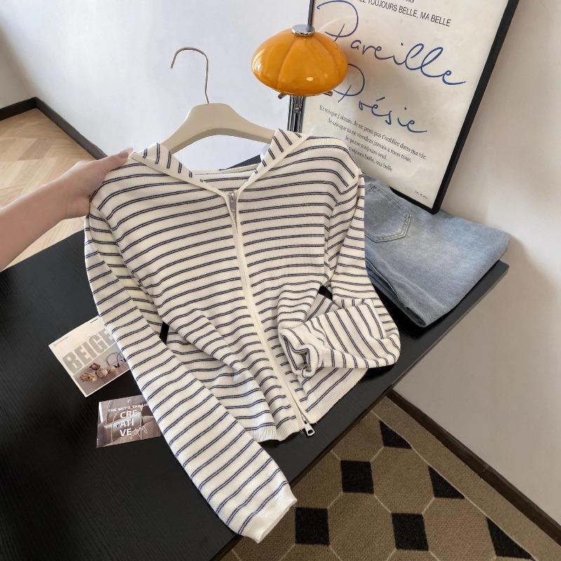 Early Autumn Hooded Striped Knitted Cardigan Women's Loose and Thin Soft Waxy Top