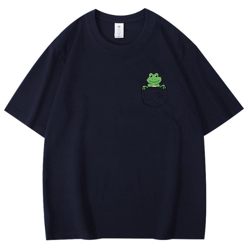 

2026 New Fake Pocket Frog Print T Shirts Women Unisex Casual Round Neck Tees Top Summer Cool Loose Short Sleeve Cotton Couples Top 4XL