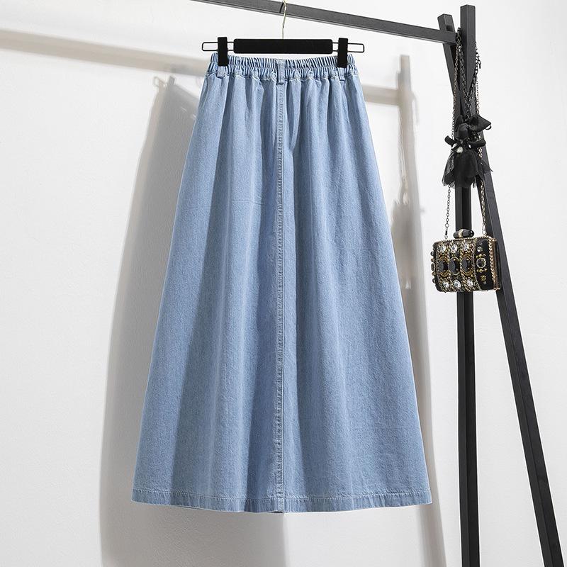 Plus Size A-Line Denim Skirt: Slimming, Mid-Length, Casual Swing Skirt for Women