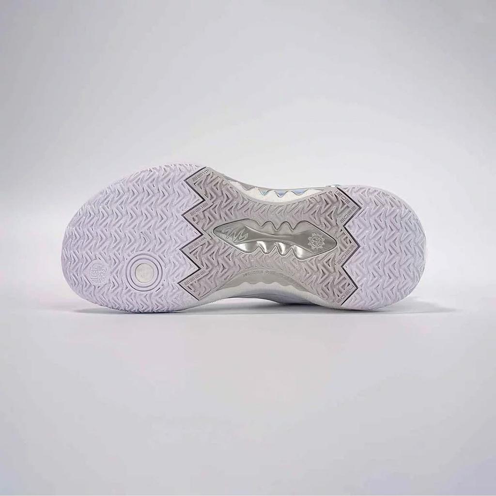 Anta Shock Wave 5 Cushioning, Wear Resistant Low top Basketball Shoes Men's White Sneakers 112511608S-1