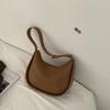 The Saddle Bag Is A Trendy Korean-style Underarm Bag and A Niche Crossbody Bag Casually