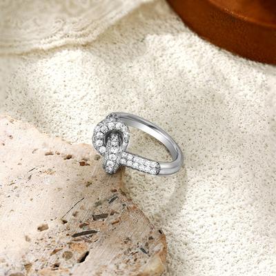 Klassischer Designstil Bunte Zirkon-Knotenringe für Damen Großer Geometrischer Ehering Schmuck