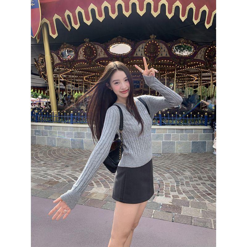 

Chenmi Fan Preppy Style Gray V-neck Long Sleeves Twisted Short Knitting Tops Women s Autumn Soft Glutinous Bottoming Shirt Sweater