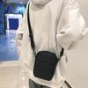 Sac bandoulière croisé unisexe en tissu Oxford Petit sac bandoulière avec sangle réglable pour hommes femmes Trajet quotidien Rue