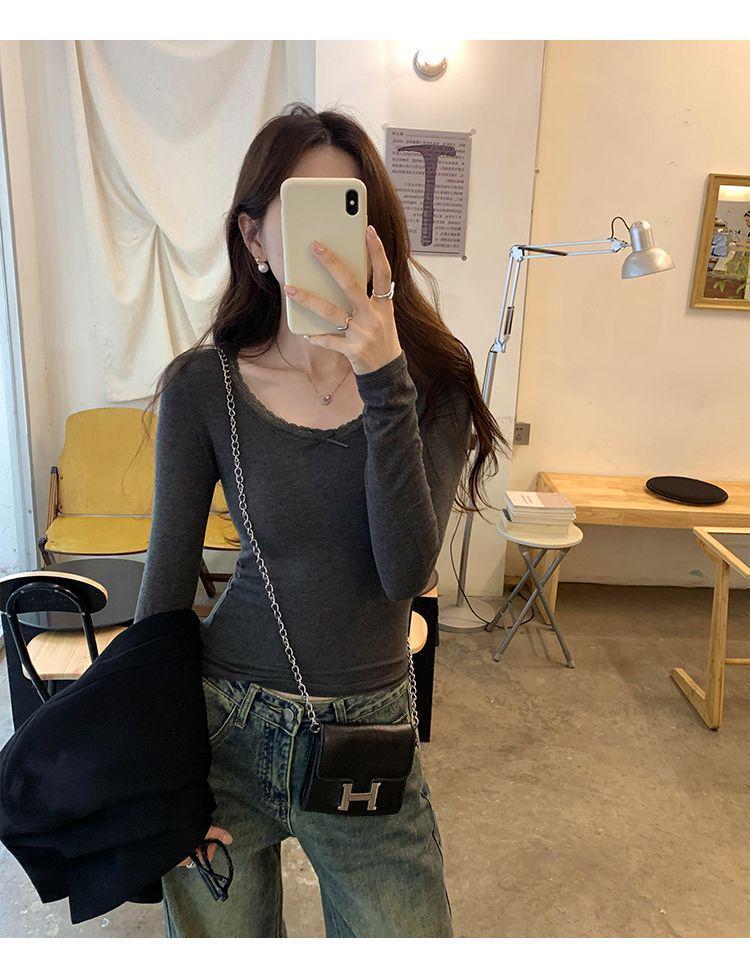 French Chic Lace Long Sleeve T-Shirt: Sweet, Cool, Spicy Collarbone Style, and Waist-Showing Korean Women's Autumn/Winter Top