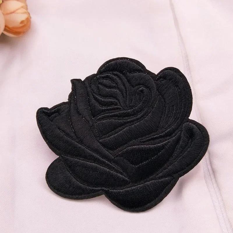 5Pcs Roses Decals Iron Cloth Patch Patch Decoration Flowers Clothing Accessory Pretty Design Flower Suitable Wedding Hotel Decor