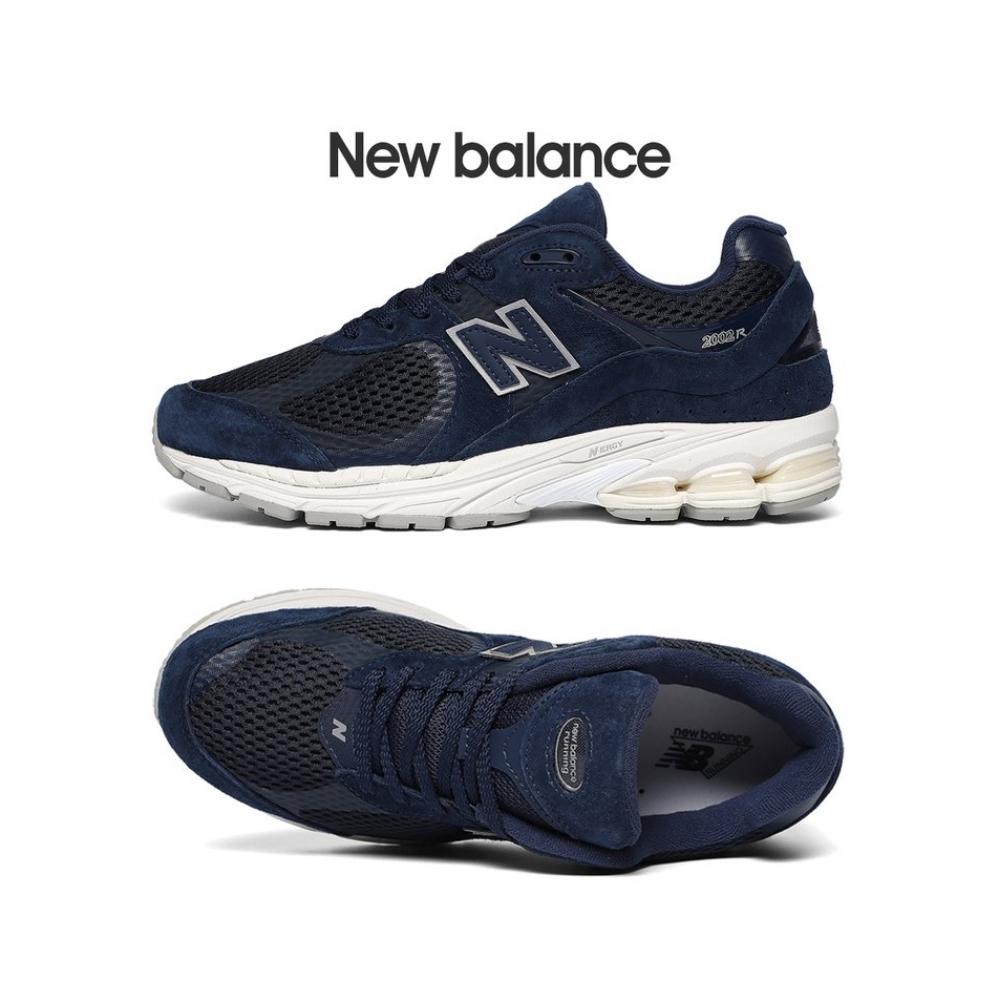 

New Balance 2002 Унисекс Кроссовки M2002wa navy240