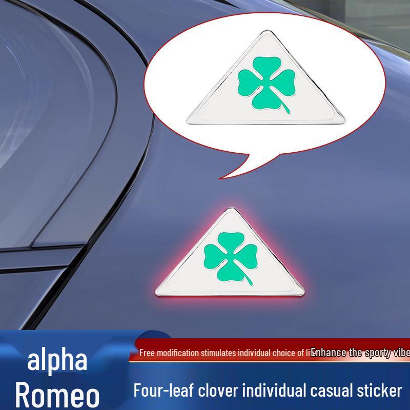 Čtyřlístek Samolepky na auto pro Alfa Romeo: Hliníkové emblémy a dekorace se čtyřlístkem.
