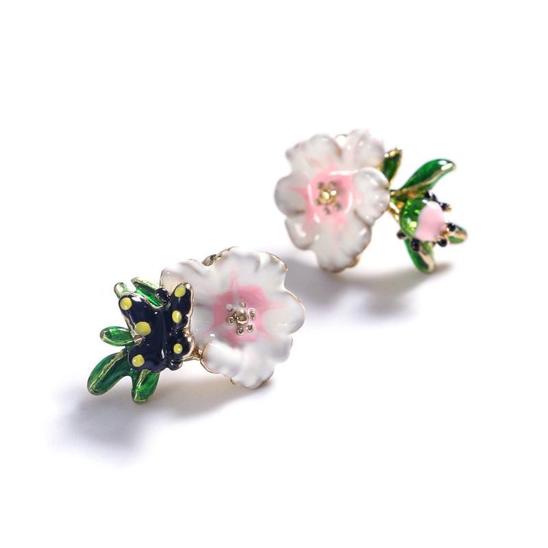 Pinkdudu Multicolor Daisy Flower Stud Earrings Alloy Enamel Retro Series Earrings for Women Jewelry Accessories PD352