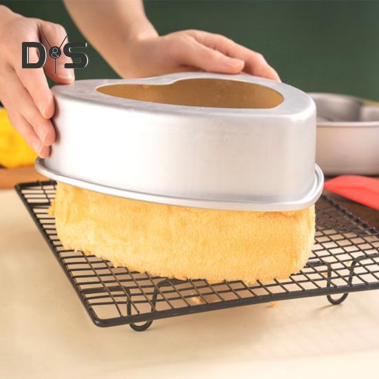 Heart Shaped Cake Pan Aluminum Alloy Fast Heat Conduction Baking Mold Tool for Weddings Parties Family Valentines Day Anniversary Heart Shaped Cake