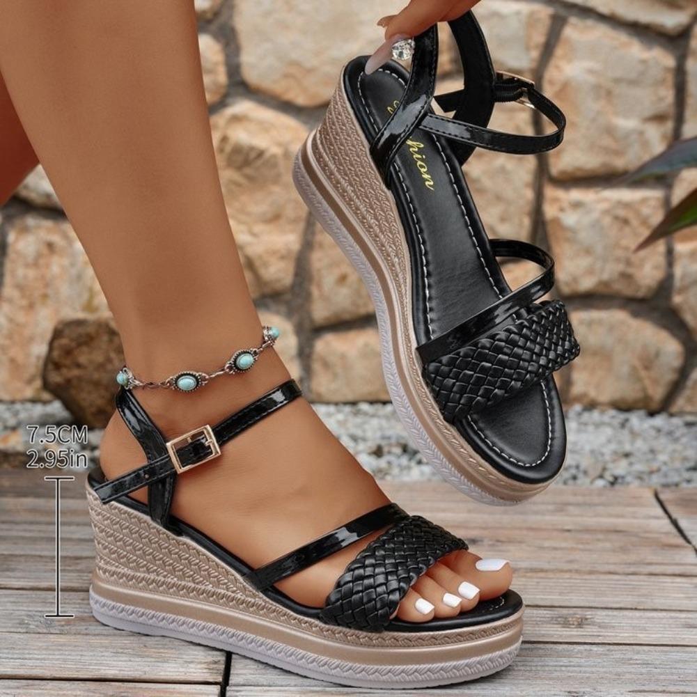 Fashion Women's Large Size Sandals 36-43 New Round Head Woven Buckle Strap Slope Heel High Heels Thick Bottom Fashion Commuter Shoes