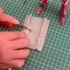 1 Stück Modellschneidehilfe - Präzises 3D-Druck Multi-Winkel-Schneiden (30°, 45°, 60°, 90°) für Heimwerkerprojekte Werkzeugbefestigung