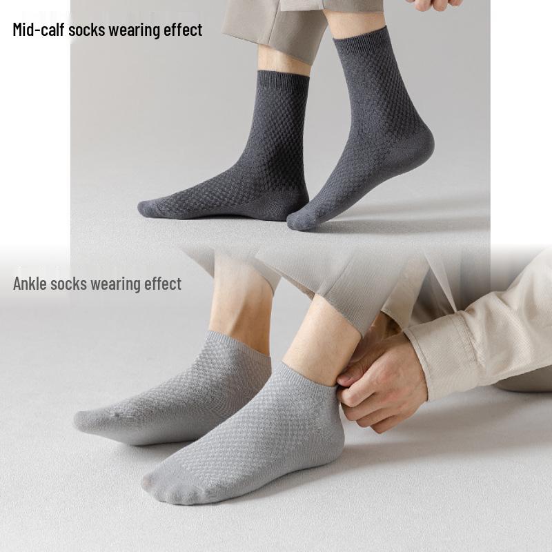 Men's Black Bamboo Fiber Summer Socks - Breathable, Sweat-Absorbent Mid-Calf Business Casual.