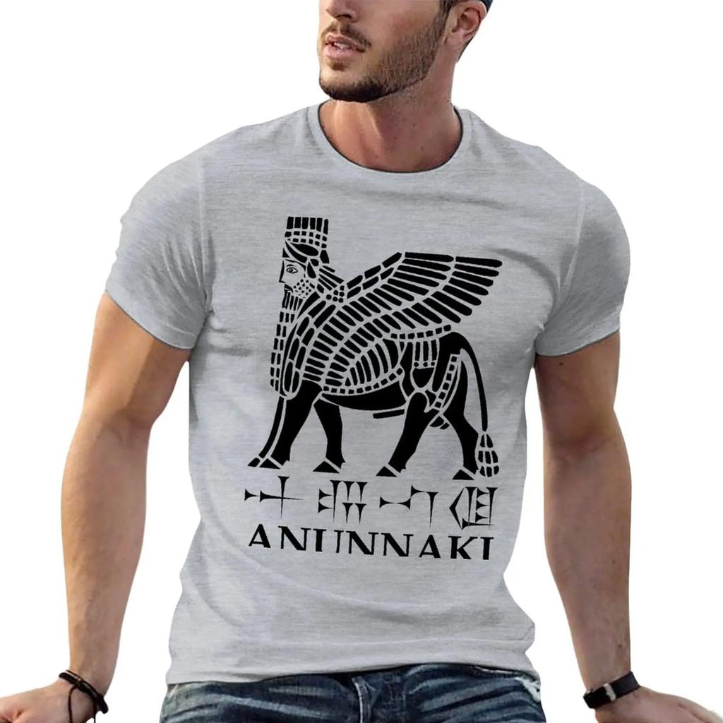 Erhabener Mann Herren T-Shirts Neue Mode Schwergewicht Vintage Anunnaki, Lamu, Keilschrifttext, (Schwarz-Weiss) T-Shirt