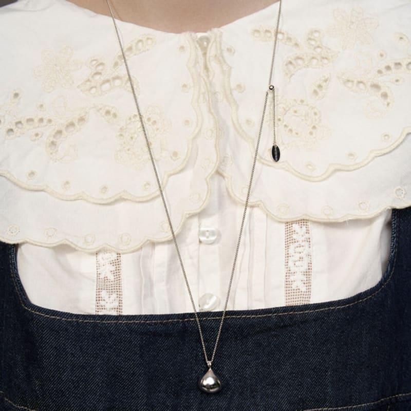 Hei Kisses Pendant Long Necklace