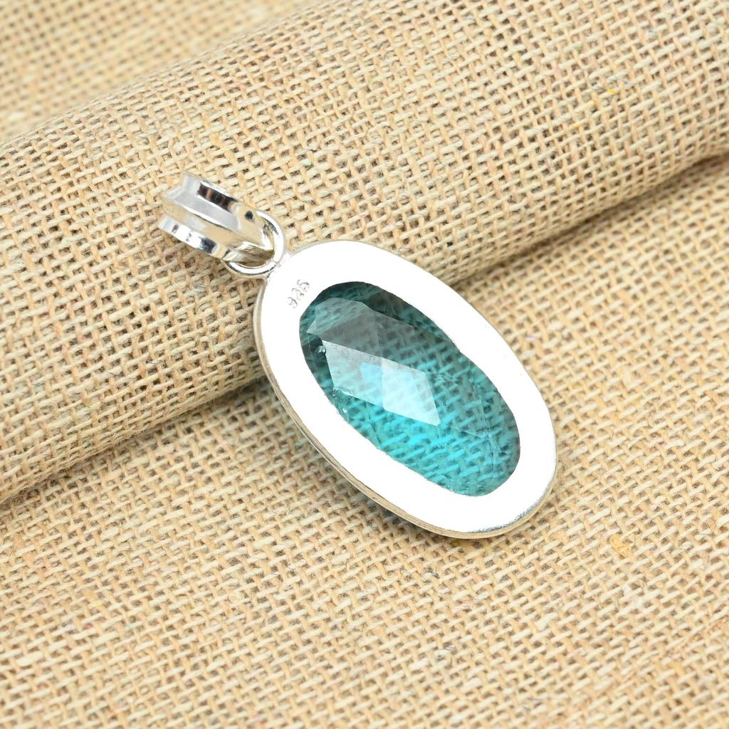 Awesome Blue Topaz Gemstone 925 Sterling Silver Handmade Oval Shaped Pendant Jewelry
