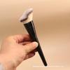Foundation Pinsel Mit Wellenförmigem Kopf Zum Verblenden Von Flüssiger, Cremiger, Puder-Wangenknochen Kieferpartie, Große Premium Dichte Synthetische Borsten
