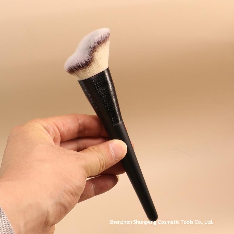 Foundation Pinsel Mit Wellenförmigem Kopf Zum Verblenden Von Flüssiger, Cremiger, Puder-Wangenknochen Kieferpartie, Große Premium Dichte Synthetische Borsten