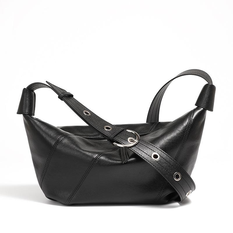 

The First Layer Of Cowhide, Winter Genuine Leather, Light Luxury, High-End Fashion, Single Shoulder Crossbody Underarm Bag Woman Bag opening 39*bottom length 25*9*19