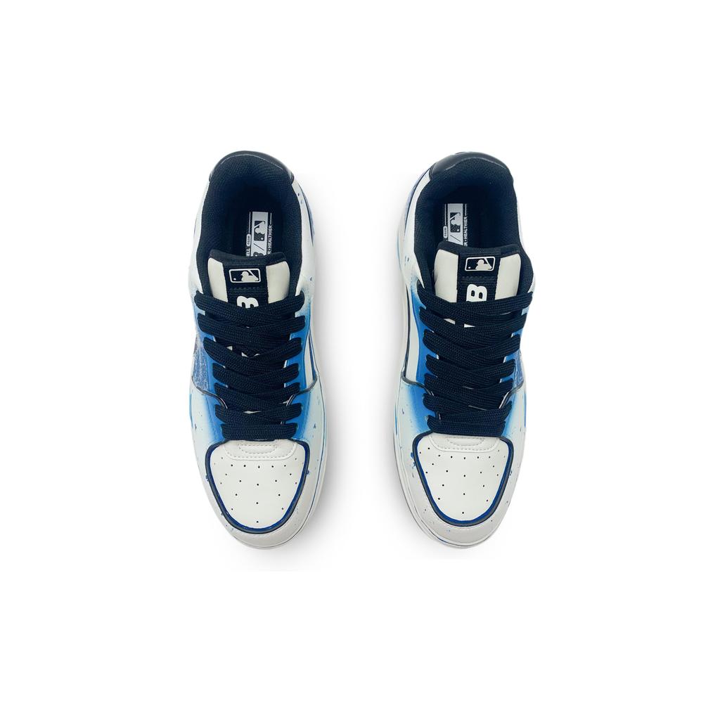 MLB Chunky Liner Abrasion Resistant, Height Increasing, Quick Dry Low Top Skateboard Shoes Unisex Blue White 3ASXCA12N-50WHS(Team188-)