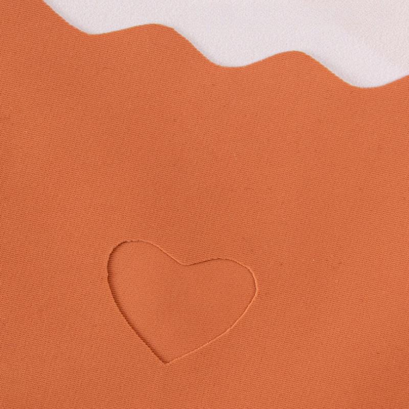 European Size Women's Sexy Seamless Thong Hollow Wave Waist G-string Heart Pattern T Pants