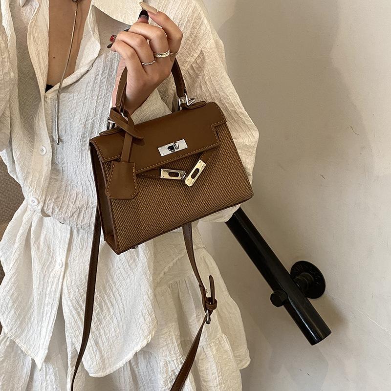 

Весна новая модная тенденция универсальная портативная на плечо мессенджер женская сумка