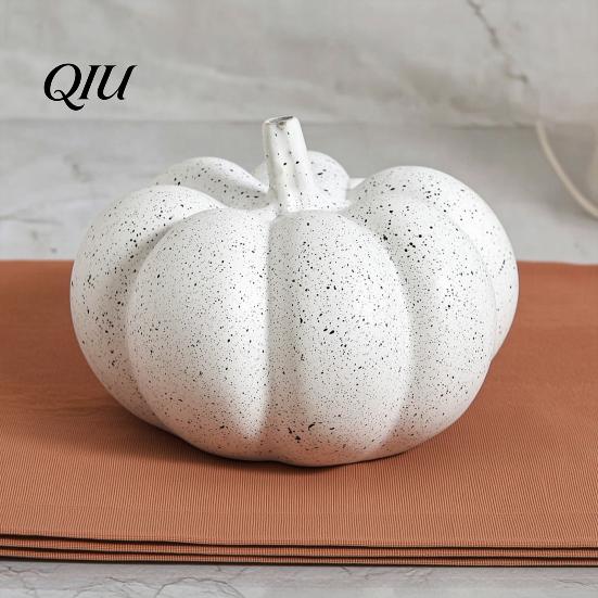Minimalist Pumpkin Decor Halloween Ornaments, Resin Delicate Texture Stable Sculpture, Spotted Modern Home Textured Accents, for TV Cabinet Wine