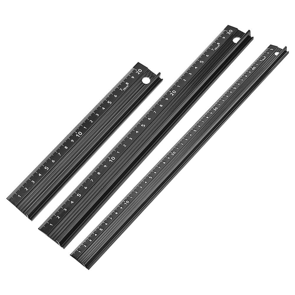 Multi-functional Aluminum Alloy Hand Protective Ruler Non-slip Straight Ruler 200MM