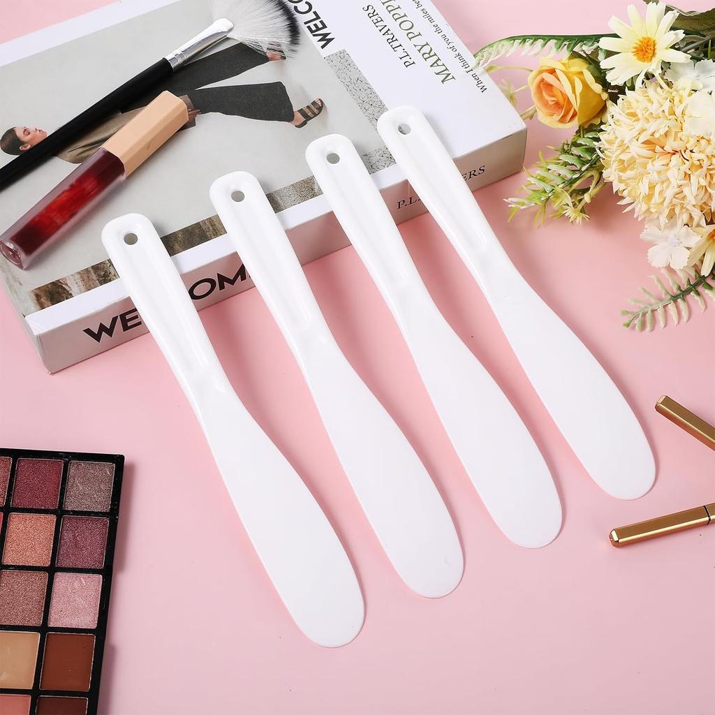 10 Pcs Plastic Cosmetic Spatula, Reusable Makeup Spatula Mask Mixing Spoon Scoops Beauty Spa Makeup Tools Face Mask Applicator for DIY Cream Lotions