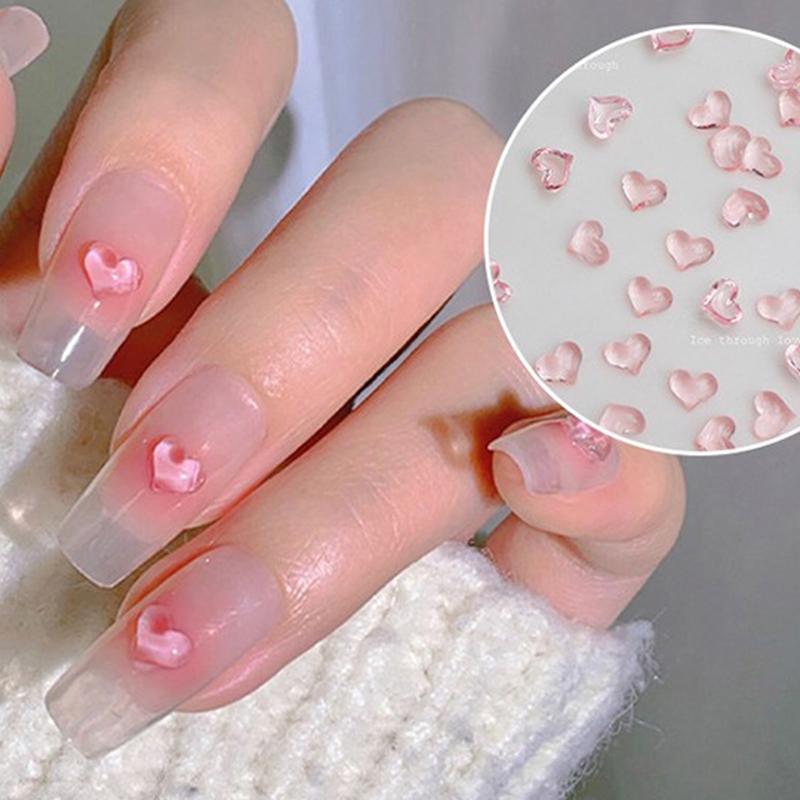 50 Stück Nailart-Dekoration Farbverlauf Liebesherzförmige Nailart-Accessoires
