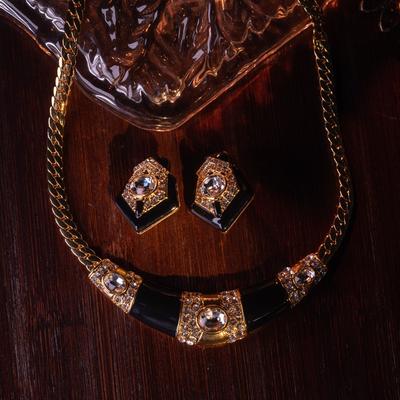 Ensemble Collier Boucles d'Oreilles Réplique Fait Main Email Goutte Doré