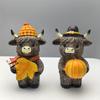Halloween Hochlandkuh Harzfigur Ornament Schottisches Kultursymbol Handgefertigt Kürbis Ahornblatt Kuh Statue