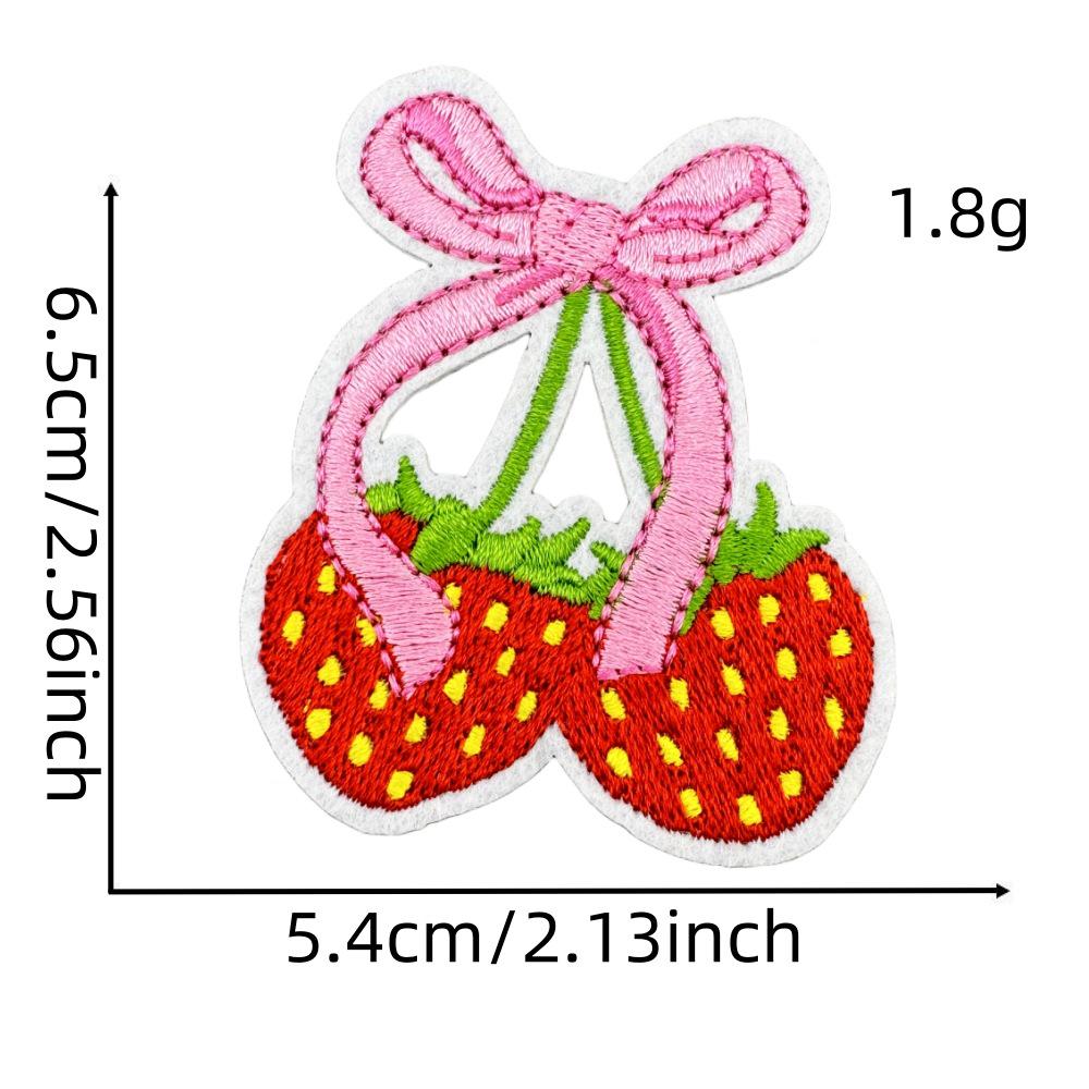 Erdbeerschnecke Cartoon Aufnäher für Kleidung - Anime-Design