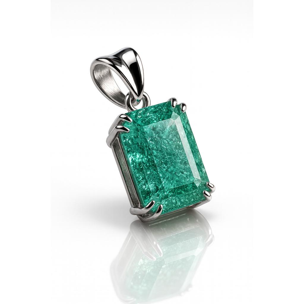 AAA+ Zertifizierter 21 Karat Natürlicher Grüner Smaragd 925 Sterling Silber Smaragd Anhänger