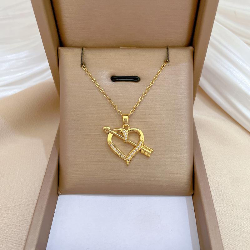One Arrow Through The Heart Light Luxury Temperament Gorgeous Full Diamond Necklace Female Versatile Collarbone Chain Titanium Steel Chain