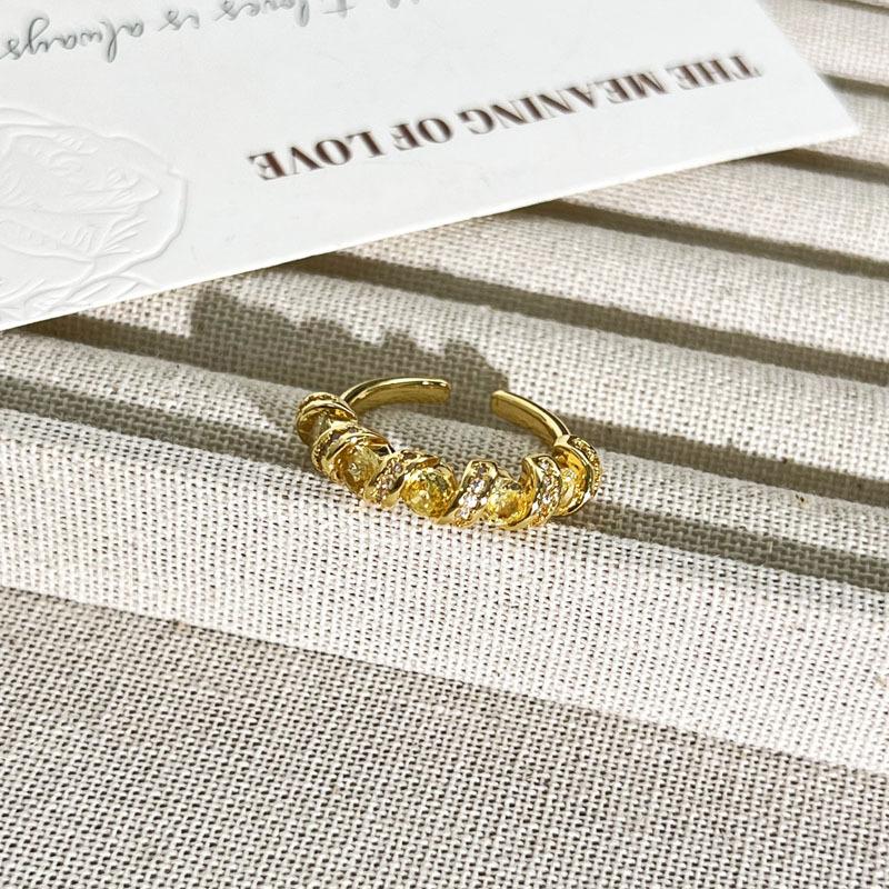 

2026 of The Trend Mix and Match Temperament Sweet and Cool Geometric Micro-inlaid Open Ring Women s Light Luxury High-end Cold Wind Index Finger Ring Resizable