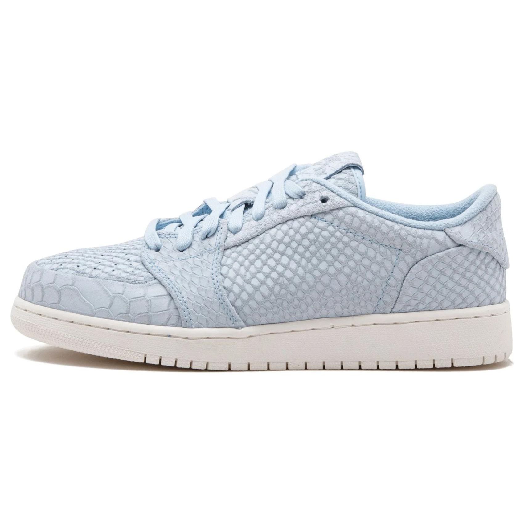 

Air Jordan 1 Retro Low NS GS Ice Blue Женские кроссовки Ice-Blue-Sail 923624-441