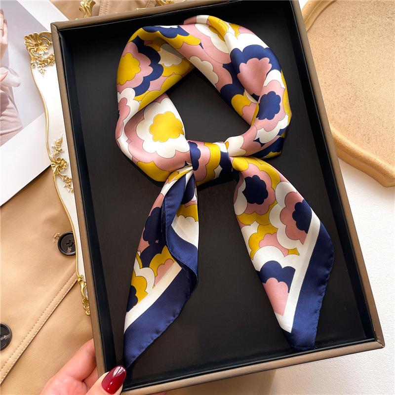 Luxury  Scarf Matching Color Silk Scarf Summer Women 70X70Cm Hijab Hair Band Shawl Travel Towel Printing Bandana 70X70cm