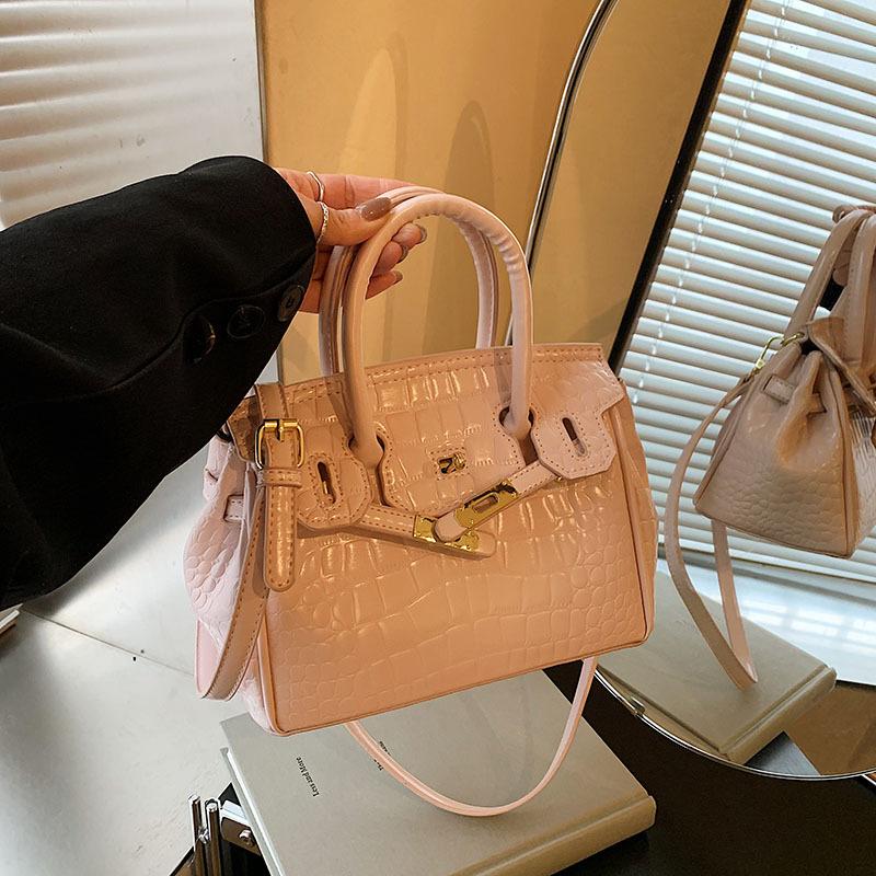 Versatile Style Popular Personality Casual Handbag Female Crocodile Pattern Trend Niche Design Messenger Bag