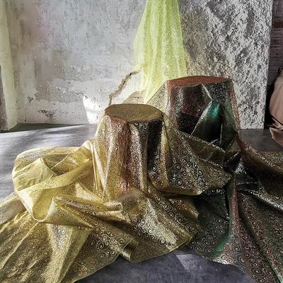 Ραπτική και χειροτεχνία – Υφάσματα