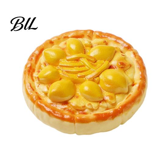Synthetic Resin Decorations 2Pcs Mini Pizza Ornaments, Realistic Miniatures, Tiny Photography Props for Crafts Food Ornaments DIY Craft Project, Doll