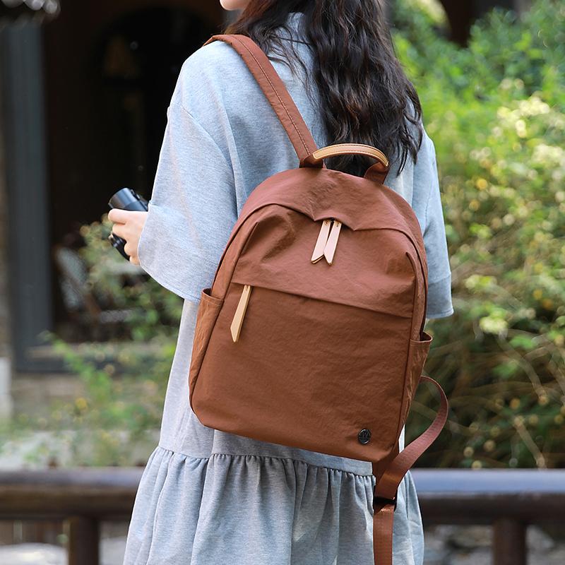 Women's Large Capacity Travel Backpack Fashionable Trendy Student Bookbag Urban Simple Style Durable Wear Resistant