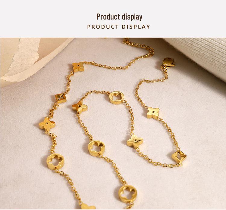 Classic Four-Leaf Clover Titanium Necklace with 18K Gold Plating - Niche, Luxurious Clavicle Chain Design