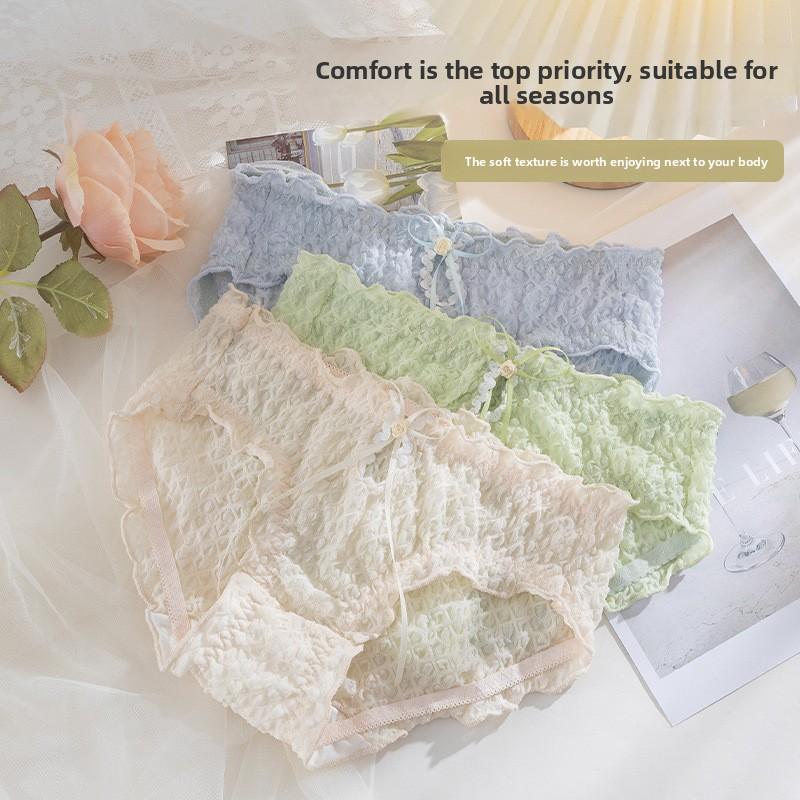 Female Spring and Summer Thin Style Sweet Non Trace Cotton Antibacterial Crotch Close Skin Naked Waist Briefs Underwear