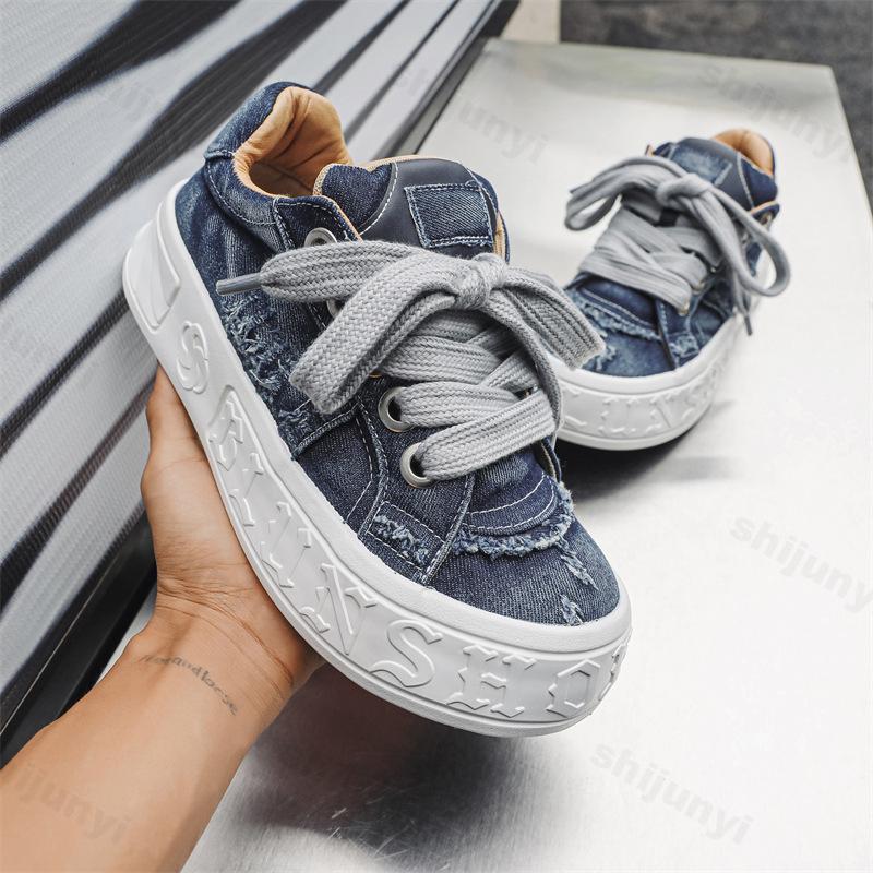 Fashion 2025 Spring Men's Low Top Denim Casual Sports Shoes Fashion Versatile Height Increase Breathable Daily Chunky Sneakers for Men