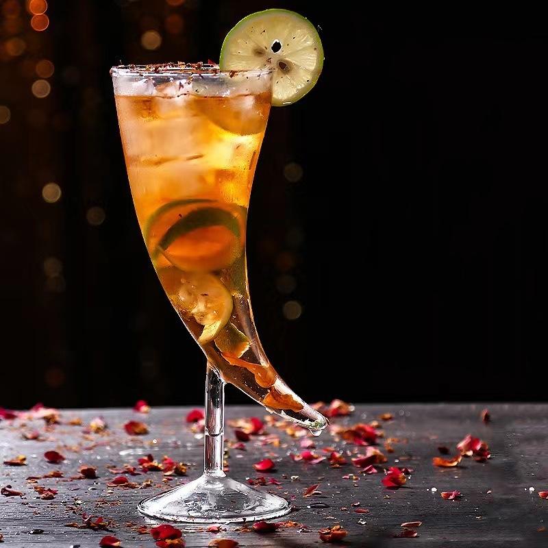 410ml Creative Moon Cocktail Glass, Goblet Cup, Drinking Glasses for Home, Bar, Kitchen, Restaurant, Drinkware Bar Tool